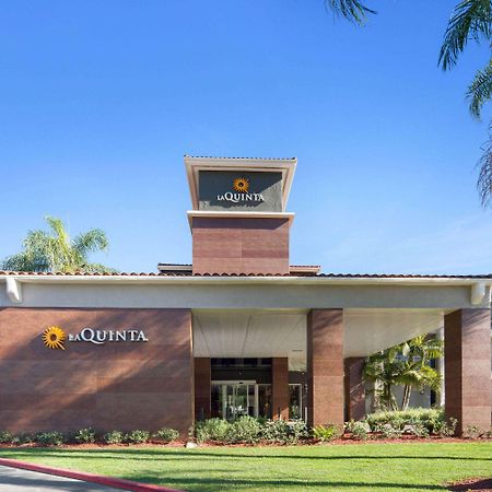 La Quinta By Wyndham Orange County Airport Hotel Santa Ana Ngoại thất bức ảnh