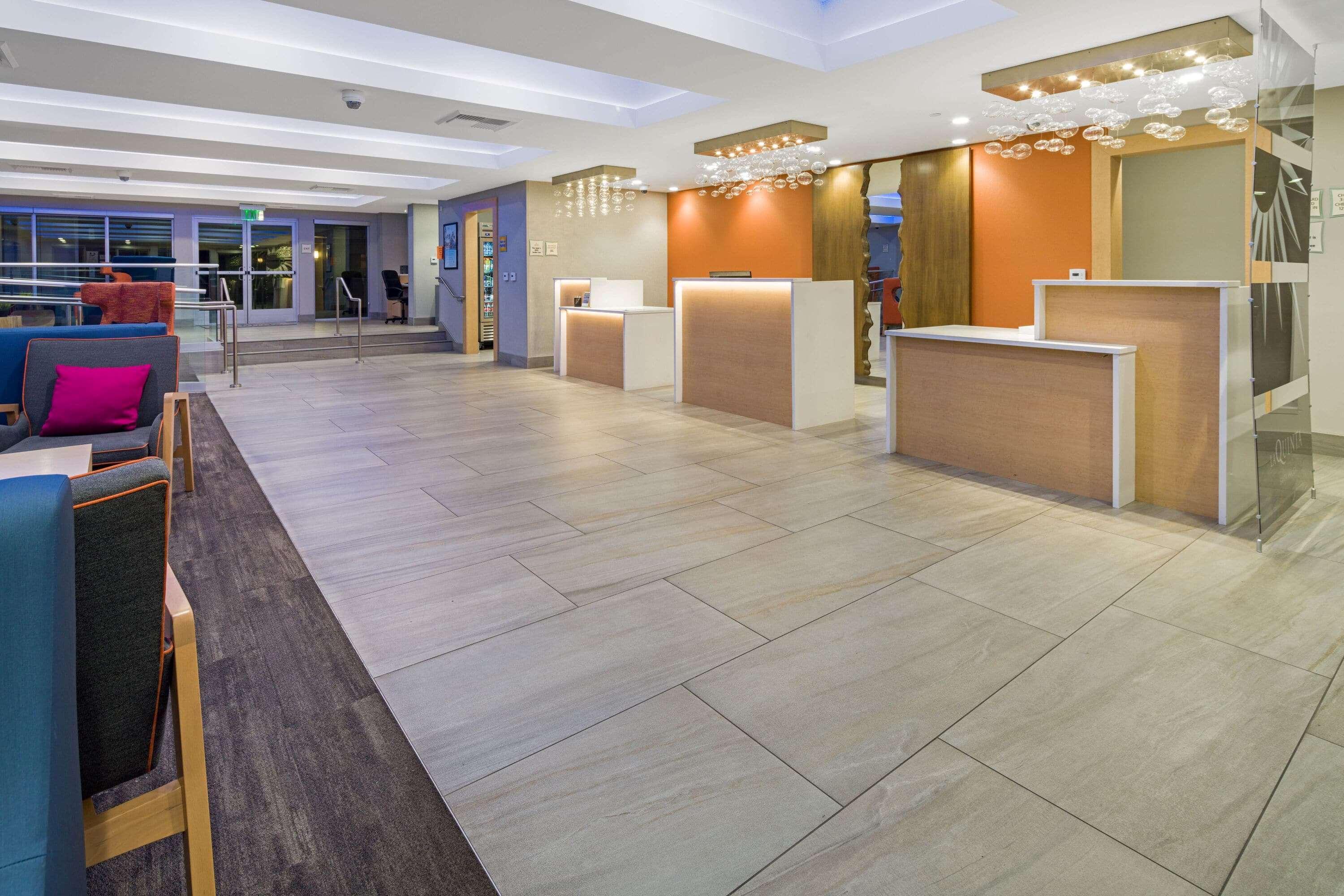La Quinta By Wyndham Orange County Airport Hotel Santa Ana Ngoại thất bức ảnh