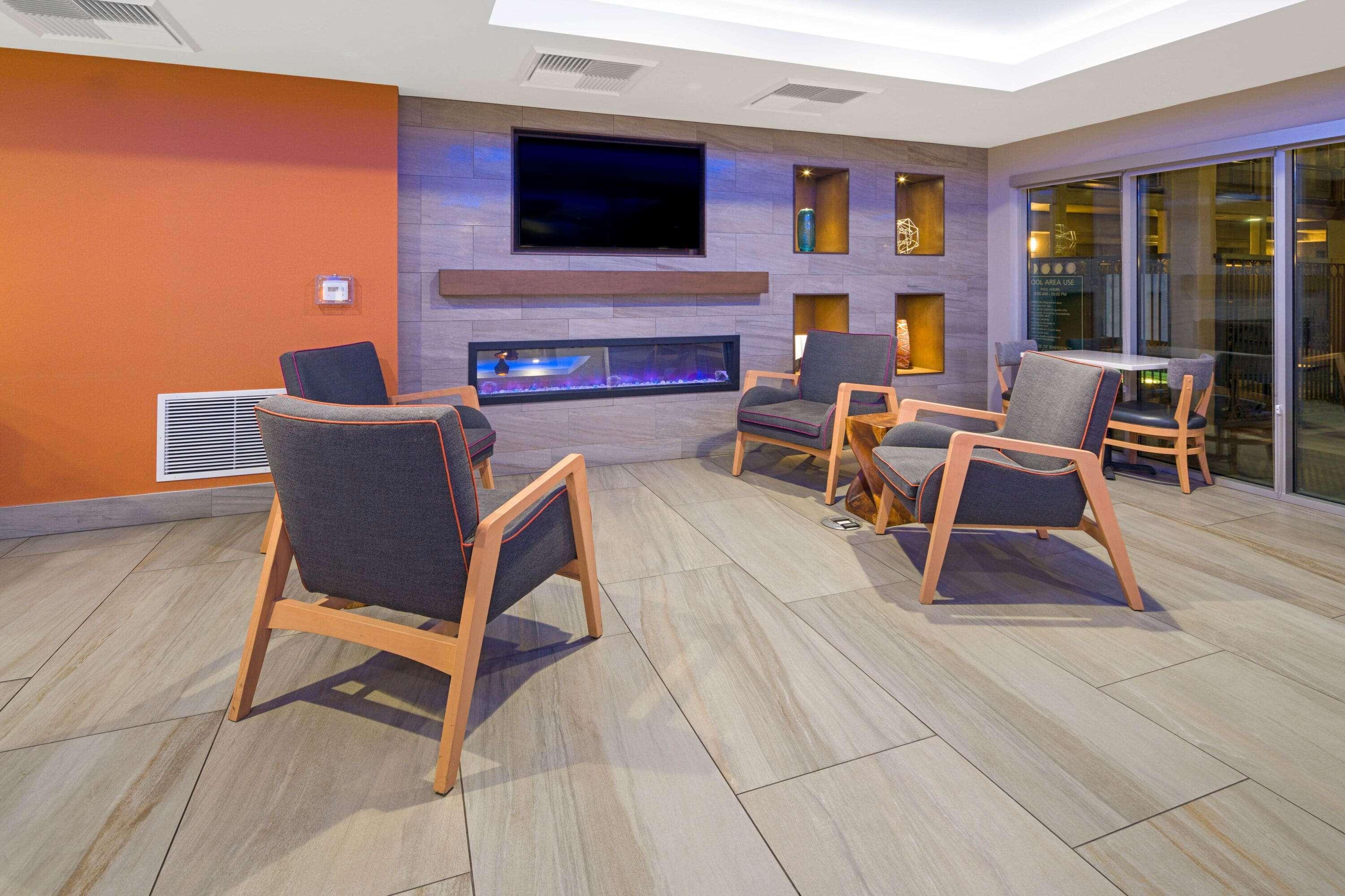 La Quinta By Wyndham Orange County Airport Hotel Santa Ana Ngoại thất bức ảnh